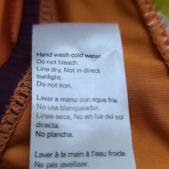 Sanctuary Float On Plunge Triangle Bikini Swim Top L Underwire Multicolor NWT - Picture 10 of 10